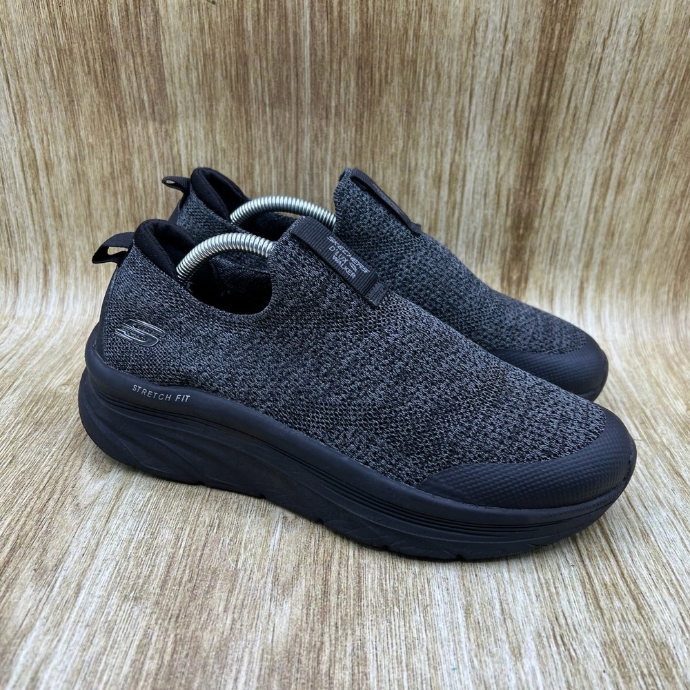 Skechers D'Lux Walker Women's Size 8 Black Slip On Knit Athletic Shoes Stability